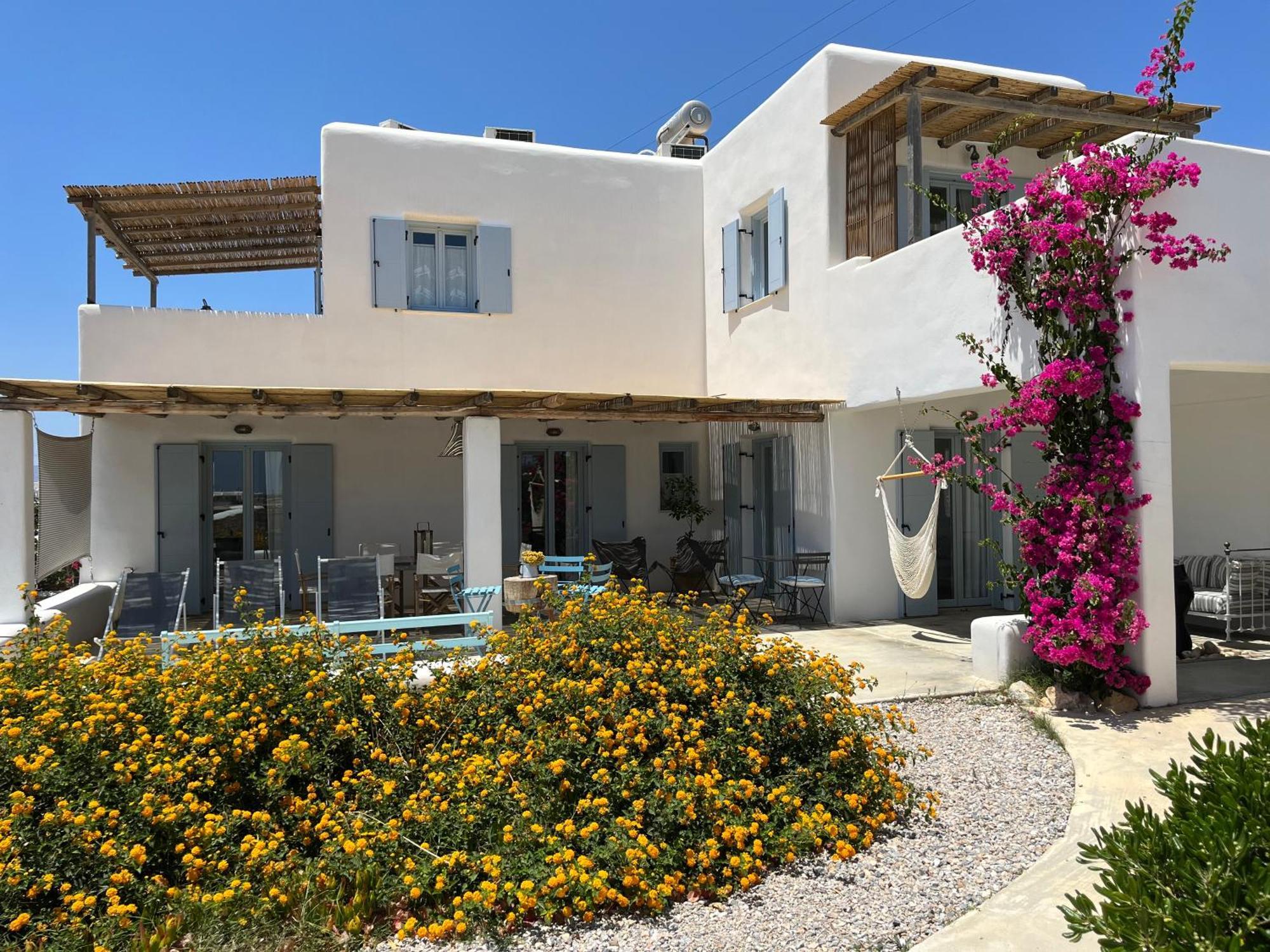 Villa Theia - Selene , Appartement De Charme Pour 4 A 6 Personnes Pres De La Plage Et Du Village De Koufonissi 쿠포니시아 외부 사진